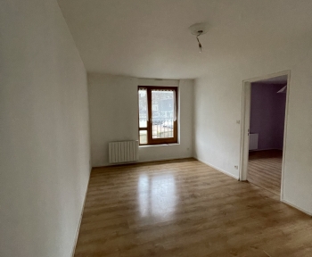 Location Appartement 2 pièces Cosne-Cours-sur-Loire (58200)