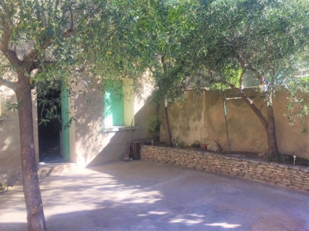 Location Appartement 3 pièces Le Thor (84250)
