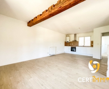 Location Appartement avec terrasse  pièce Valenciennes (59300) - Place de l'esplanade