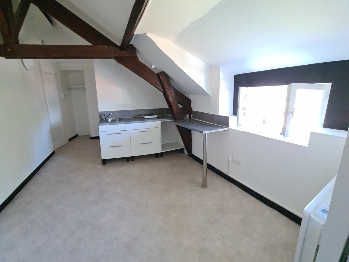 Location Appartement 2 pièces Guérande (44350) - proche des remparts de Guérande