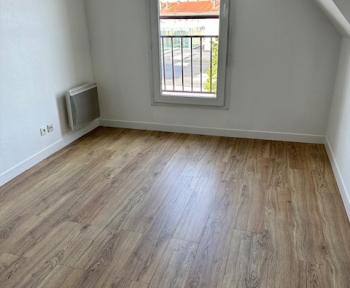 Location Appartement 2 pièces Dijon (21000) - THIBERT