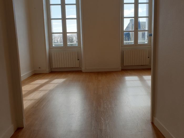 Location Appartement 4 pièces Guérande (44350) - centre Guérande